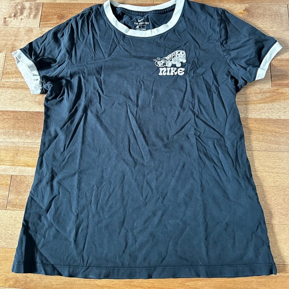 Nike Bus Tee - Picture 1 of 2